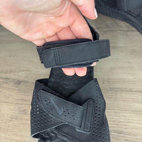 Nike ACG Air Deschutz 'Black Off Noir' CT2890-005 Sandals - Picture 7 of 15